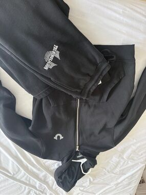 True Religion Black Hooded Sweatshirt & Jogger Set